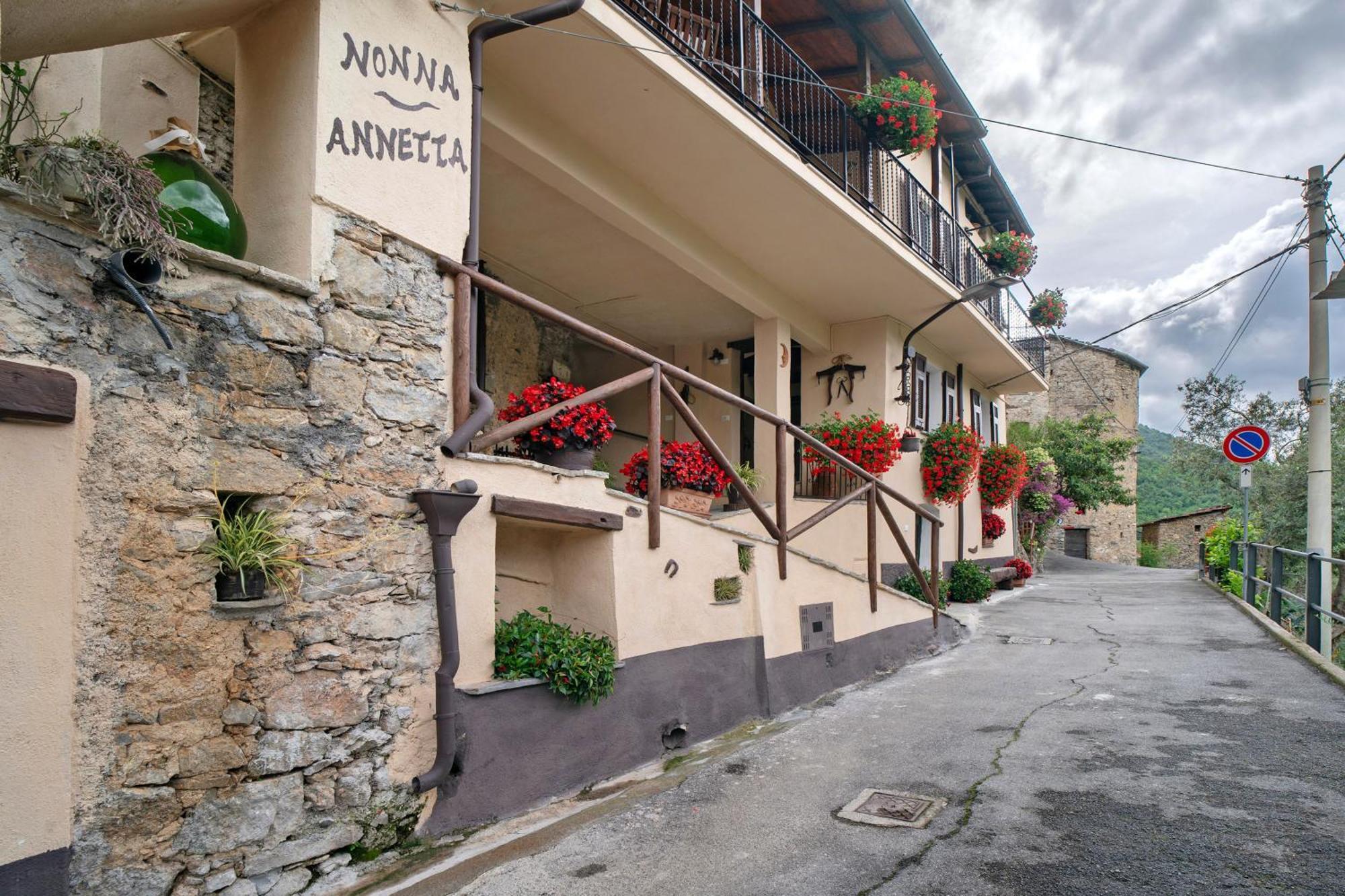Agriturismo U' Spigu Nonna Annetta Nasino Extérieur photo
